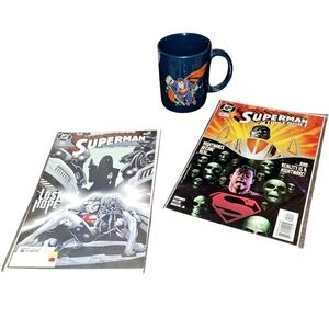 DC COMICS SUPERMAN COLLECTIBLE COFFEE MUG AND 2 SUPERMAN VINTAGE COMICS BUNDLE